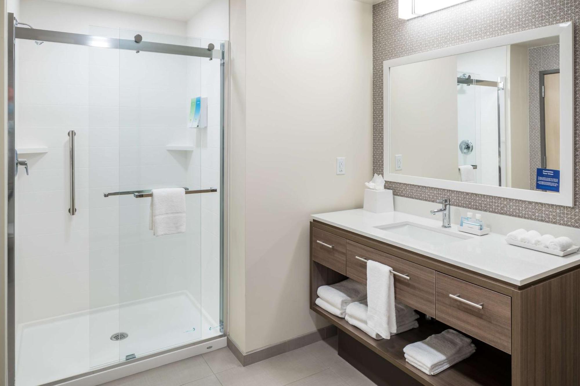Home2 Suites By Hilton Cape Canaveral Cruise Port Eksteriør billede