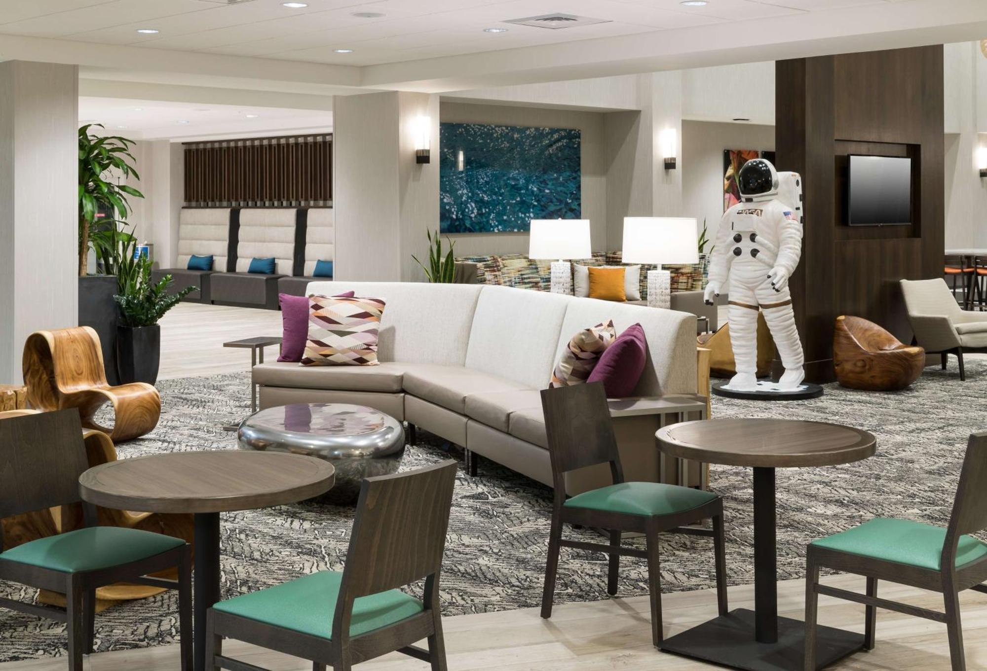 Home2 Suites By Hilton Cape Canaveral Cruise Port Eksteriør billede